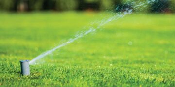 Benalmádena cortará el suministro e impondrá sanciones a quienes derrochen agua