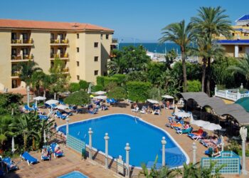 La Costa del Sol registra en marzo un 25,9% más de pernoctaciones hoteleras que en el mismo mes de 2023