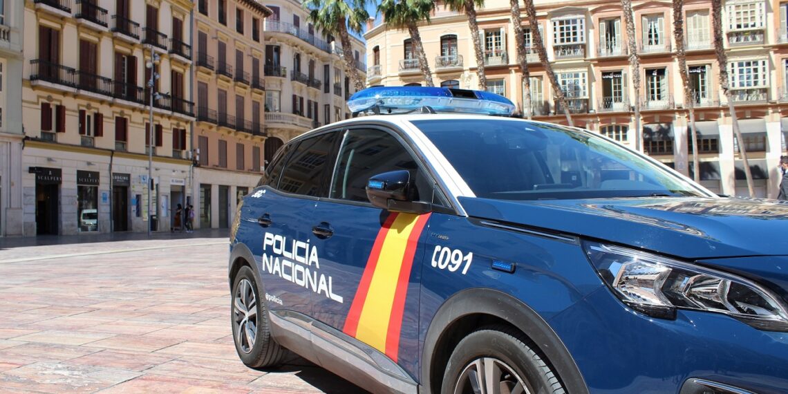 Detienen en Málaga a un hombre especializado en el hurto a turistas mediante la técnica de “La Mancha”