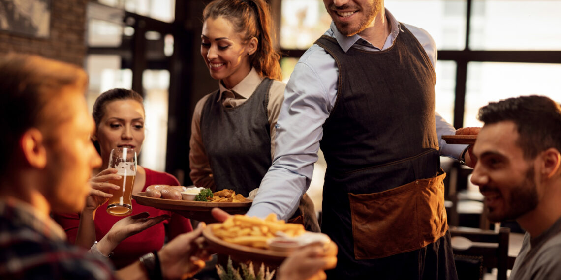 Más de 1.000 vacantes para cubrir puestos de trabajo en los hoteles de la Costa del Sol