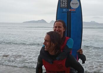 Sarah Almagro lo vuelve a conseguir: Oro en el Campeonato Nacional de Parasurfing 2024