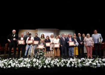 Marbella hace entrega del título de Ciudadanos Honorarios a 16 marbellíes