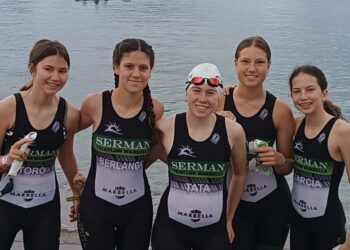 El equipo femenino de Serman Triatlon Marbella consigue el bronce en el Campeonato de España