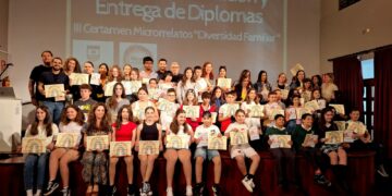 El Certamen de Microrrelatos ‘Diversidad Familiar’ de Torremolinos ha sido galardonado en los IV Premios Familias Andaluzas