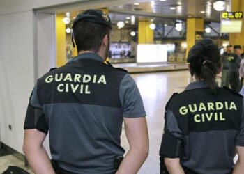 Detenido por robar en un establecimiento comercial del aeropuerto de Málaga teléfonos móviles