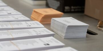 Más de 6,75 millones de personas podrán votar en Andalucía en las elecciones, casi 43.300 de otros países de la UE