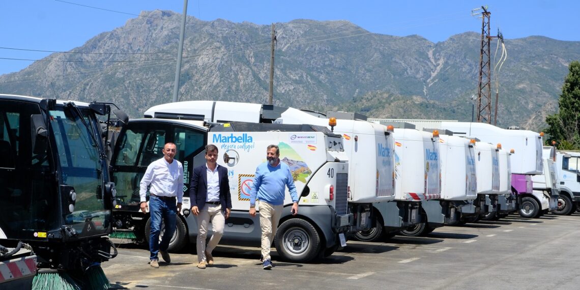Marbella inicia la renovación de 150 vehículos para la delegación de Limpieza y Residuos Sólidos Urbanos
