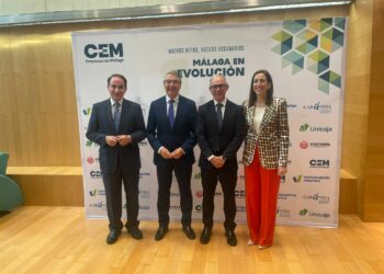 Salado reivindica el tren litoral y mejoras en las carreteras y en las infraestructuras hidráulicas para evitar que se frene el crecimiento de Málaga