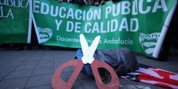 Más de 19 mil profesores llamados a la huelga hoy en Málaga por una educación de calidad
