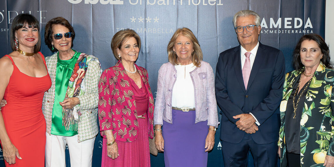 Puesta de largo del Óbal Urban Hotel que arranca su primera temporada de verano como 4 estrellas