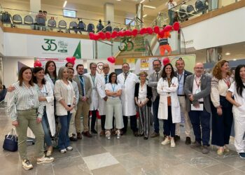 Profesionales de Clínico y Regional participan en campaña de concienciación de la insuficiencia cardiaca