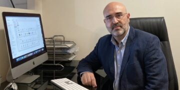 Dimite el jefe del servicio de Oncología del Hospital Regional Universitario