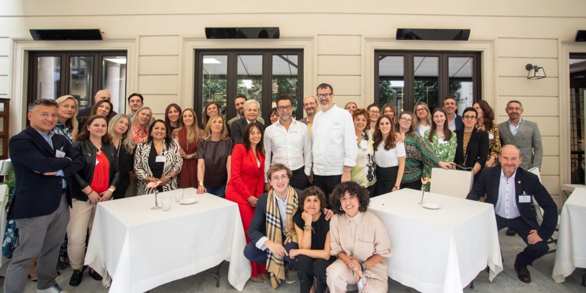 Andalucía presenta su oferta turística prémium a una veintena de agentes del mercado italiano