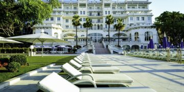 La Costa del Sol lidera el ranking de zonas turísticas del litoral entre enero y abril con más de un millón y medio de viajeros hoteleros