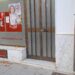 Atacan con huevos la sede del Psoe de Estepona