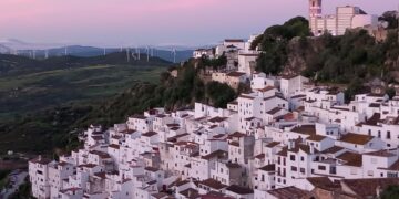 Casares optará al reconocimiento Best Tourism Villages 2024 de ONU Turismo