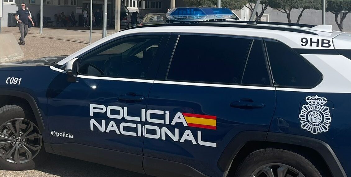 La Policía Nacional detiene al responsable de tres robos violentos de teléfonos móviles a otros tantos viandantes