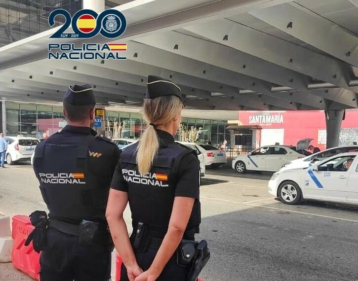 Detenido el responsable de cinco hurtos a viajeros en el Aeropuerto Málaga-Costa del Sol