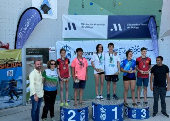 La selección de Sevilla se proclama campeona de Andalucía de Escalada en Edad Escolar en el Rocódromo de Estepona