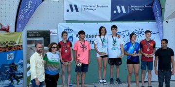 La selección de Sevilla se proclama campeona de Andalucía de Escalada en Edad Escolar en el Rocódromo de Estepona