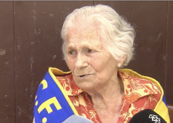 El Cádiz Club de Fútbol compra la casa de María, una anciana de 87 años, para evitar el desahucio