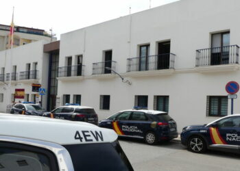 Detenido en Estepona por tocarle los pechos a una joven de 18 años