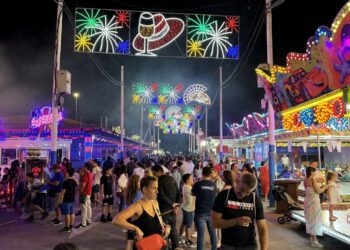 La Feria de Las Lagunas, conciertos, poesía y un maratón fotográfico marcan la agenda del fin de semana en Mijas