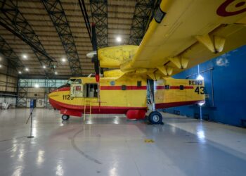 El Gobierno contará desde el 15 de junio con diez aviones del 43 Grupo contra el fuego, uno en Málaga