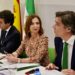 El Plan de Ordenación del Territorio de la Costa del Sol recoge el tren litoral y liberar el peaje de la AP7