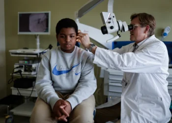 Un niño de 12 años recupera la audición gracias a una terapia génica