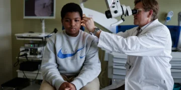 Un niño de 12 años recupera la audición gracias a una terapia génica