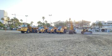 Varias playas de Benalmádena cerrarán su acceso para la regeneración y aporte de arena