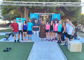 Torremolinos oferta un gimnasio móvil para acercar la práctica deportiva a los barrios