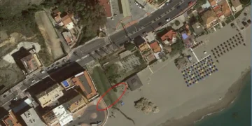 Fuengirola conectará su Paseo Marítimo a la Senda Litoral de Benalmádena con la instalación de una pasarela sobre el arroyo El Jardín