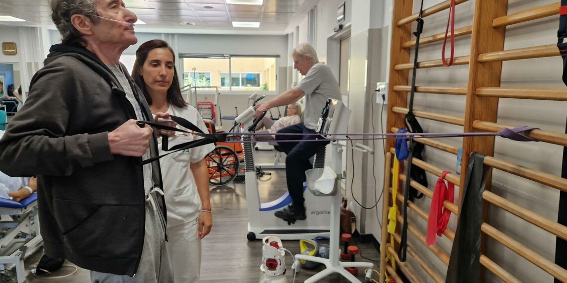El Hospital Costa del Sol cuenta con un Programa de Rehabilitación Respiratoria para pacientes con EPOC