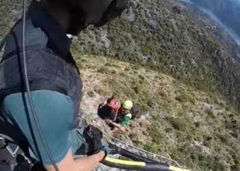 Recatan a un joven senderista perdido en un barranco de difícil acceso en la zona de Istán