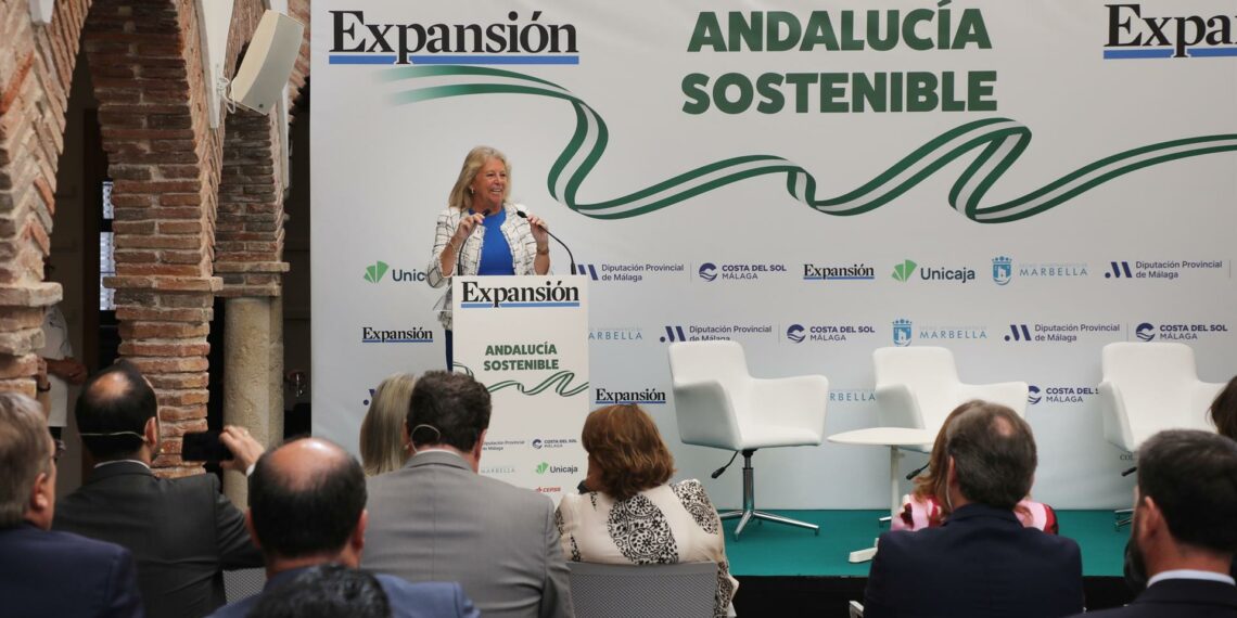 La alcaldesa destaca el liderazgo de Marbella «en estrategia de apostar por calidad y excelencia»