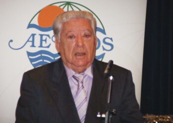 Hoteleros y hosteleros destacan al empresario José Luis Martín Lorca como «referente del turismo»