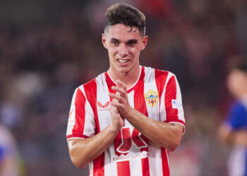 Sergio Arribas, jugador del Almería, rescata a una pareja que se estaba ahogando en las Maldivas