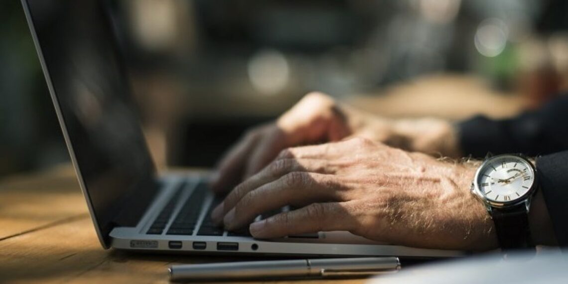 Andalucía, quinta comunidad con menos salario medio en 2022 con 24.041 euros, un 3,8% más