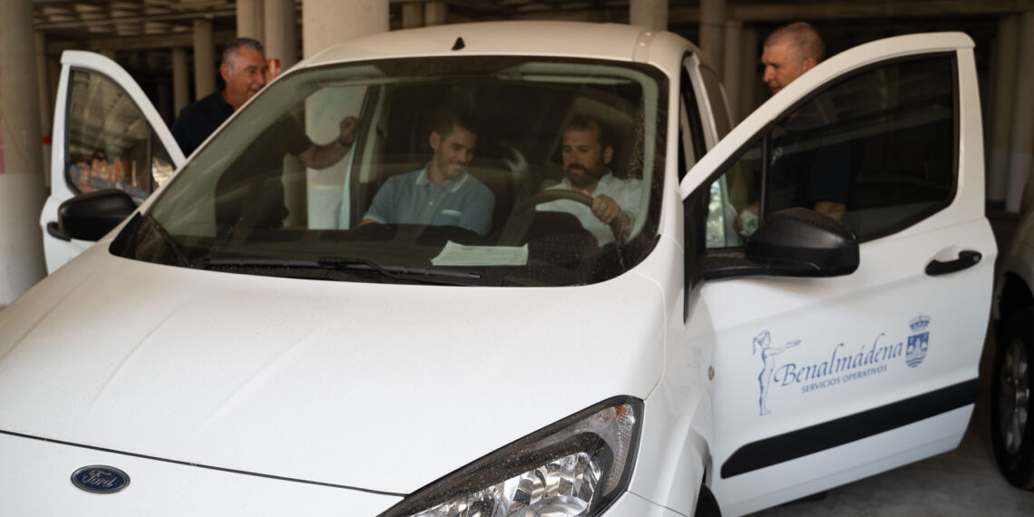 Servicios Operativos suma a su flota cuatro nuevos vehículos para mejorar el servicio a la ciudadanía