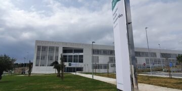 Junta niega material caducado en Hospital de Estepona y lamenta el uso partidista de la salud por parte de PSOE