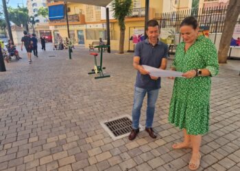 La Pasarela Flamenca de Fuengirola reunirá los diseños más novedosos de dos firmas locales en la plaza de la Constitución