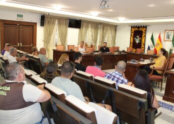 El Ayuntamiento de Mijas y la Junta de Festejos acuerdan realizar una consulta popular para elegir la fecha de la feria del pueblo