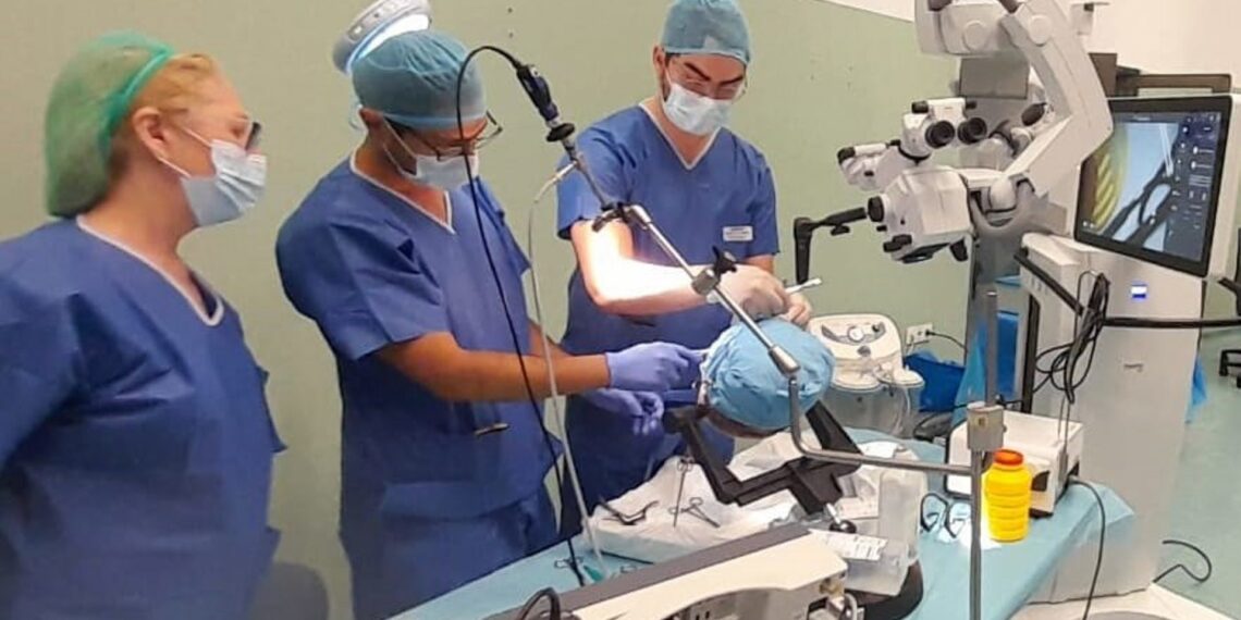 El SAS ofrece desde este miércoles a los MIR de último curso terminar en otro centro para afrontar el déficit del verano