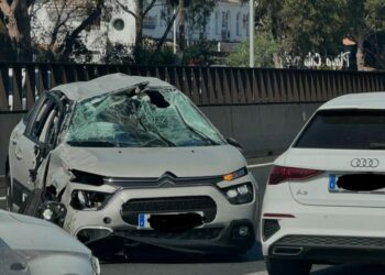 Un accidente en la Cala de Mijas se salda con cuatro personas heridas