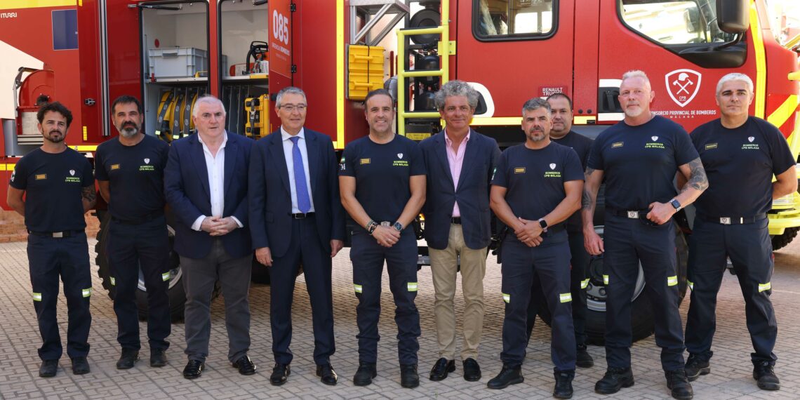 Diputación refuerza el dispositivo de verano del CPB con nuevos camiones y equipos para incendios forestales