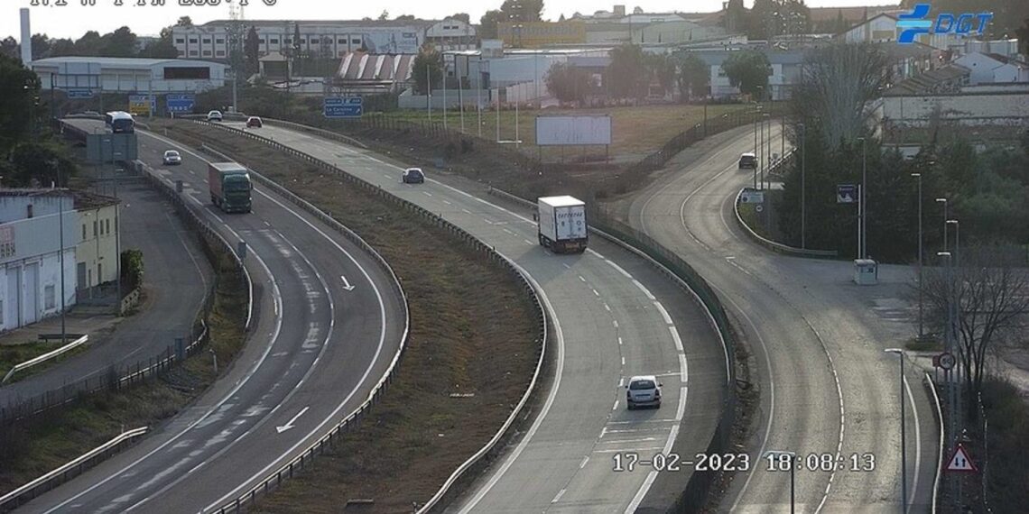 Las carreteras andaluzas cierran el fin de semana con dos fallecidos por accidentes de tráfico