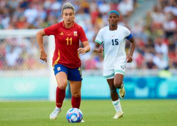 Alexia Putellas lleva a España a cuartos de final en París