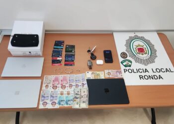 Detenido en Ronda por robar en Casares un coche, relojes y joyas, con valor total de 100.000 euros